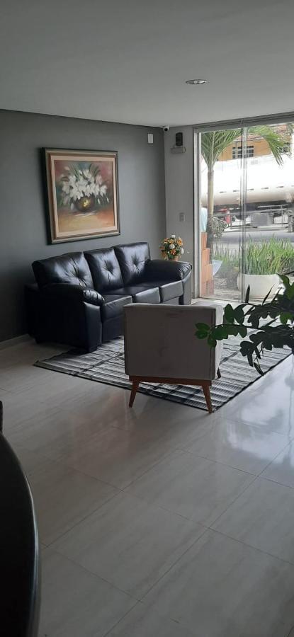 Petro Hotel Candeias Candeias  Dış mekan fotoğraf